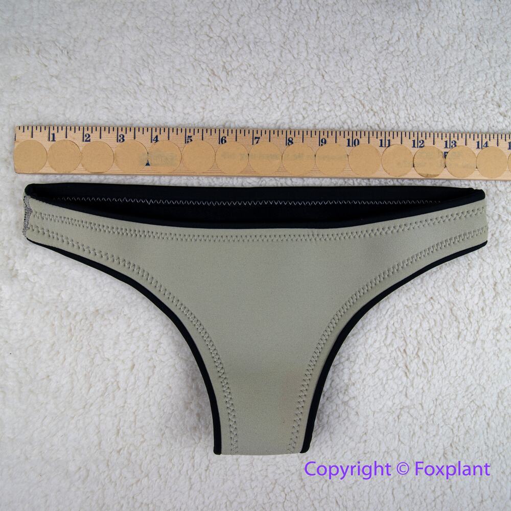 Abysse Jenna Bikini Bottoms, size M